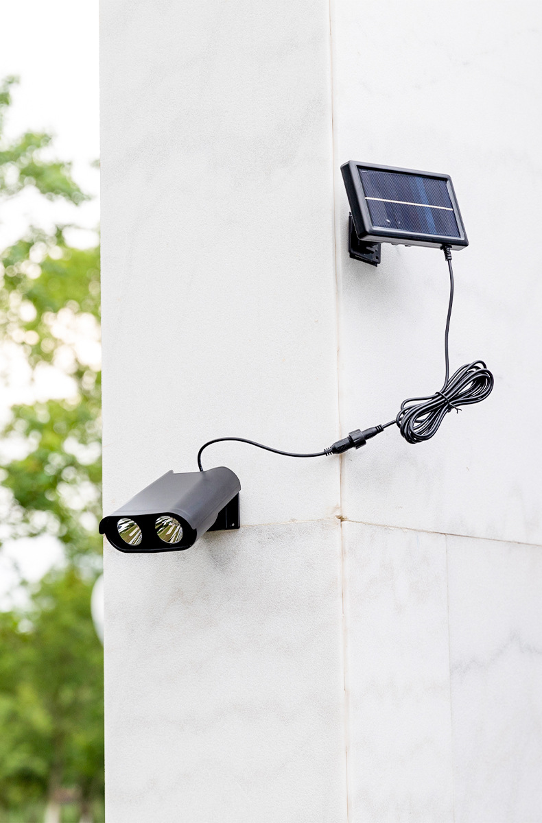 太阳能射灯户外庭院花园别墅家用地插一体分体白暖蓝绿草坪灯地插