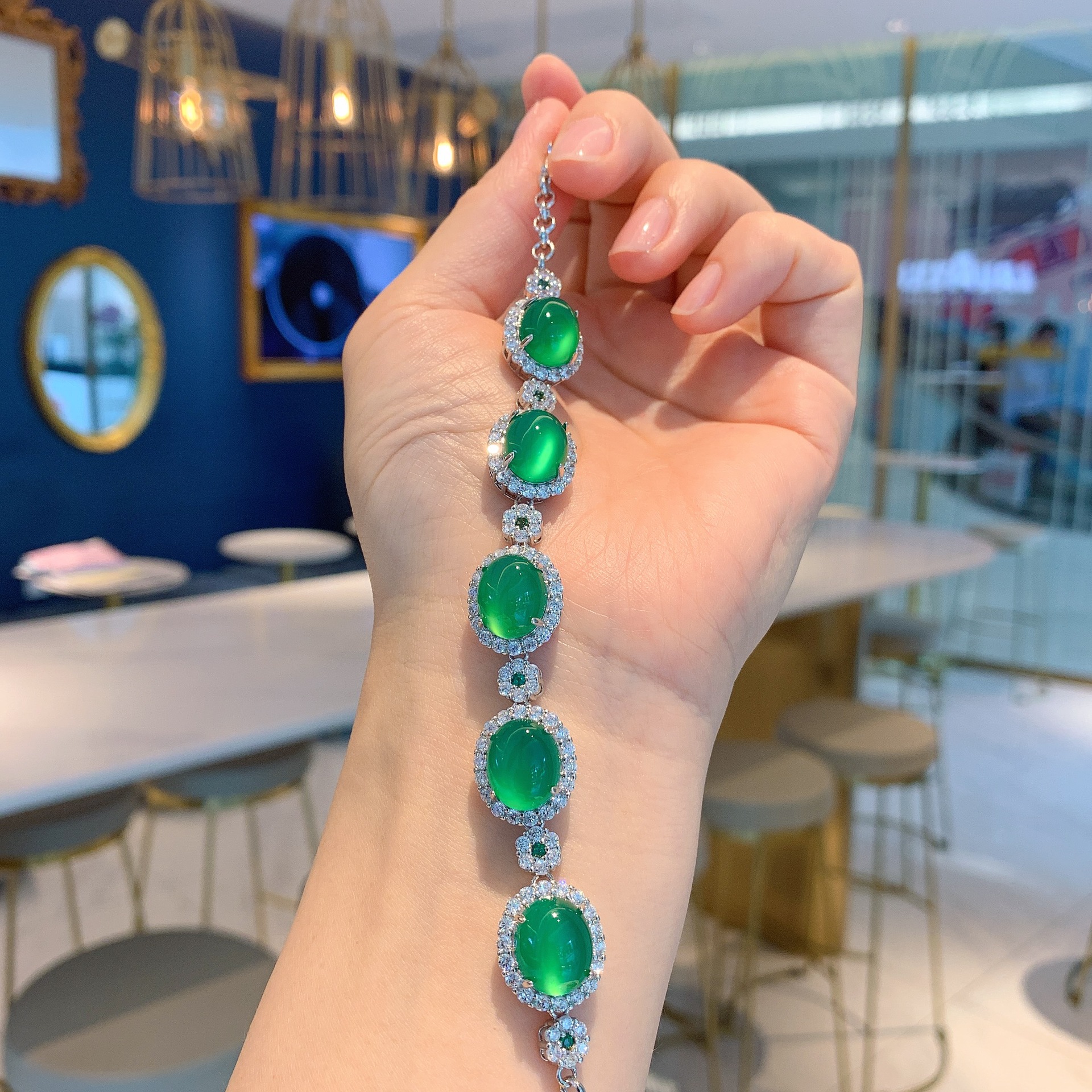 Zhuang Sheng Jewelry Chalcedony Emerald Green Fluorescent Bracelet round Diamond-Embedded Jade Bracelet Female Birthday Present Wholesale