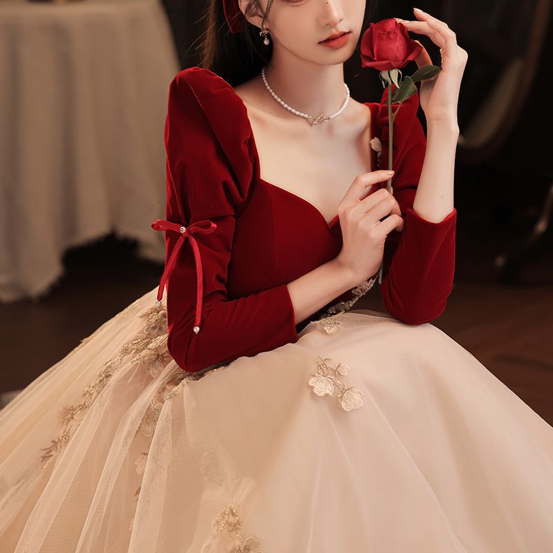 敬酒服新娘秋冬长袖2023新款订婚连衣裙高端轻奢主持人年会晚礼服