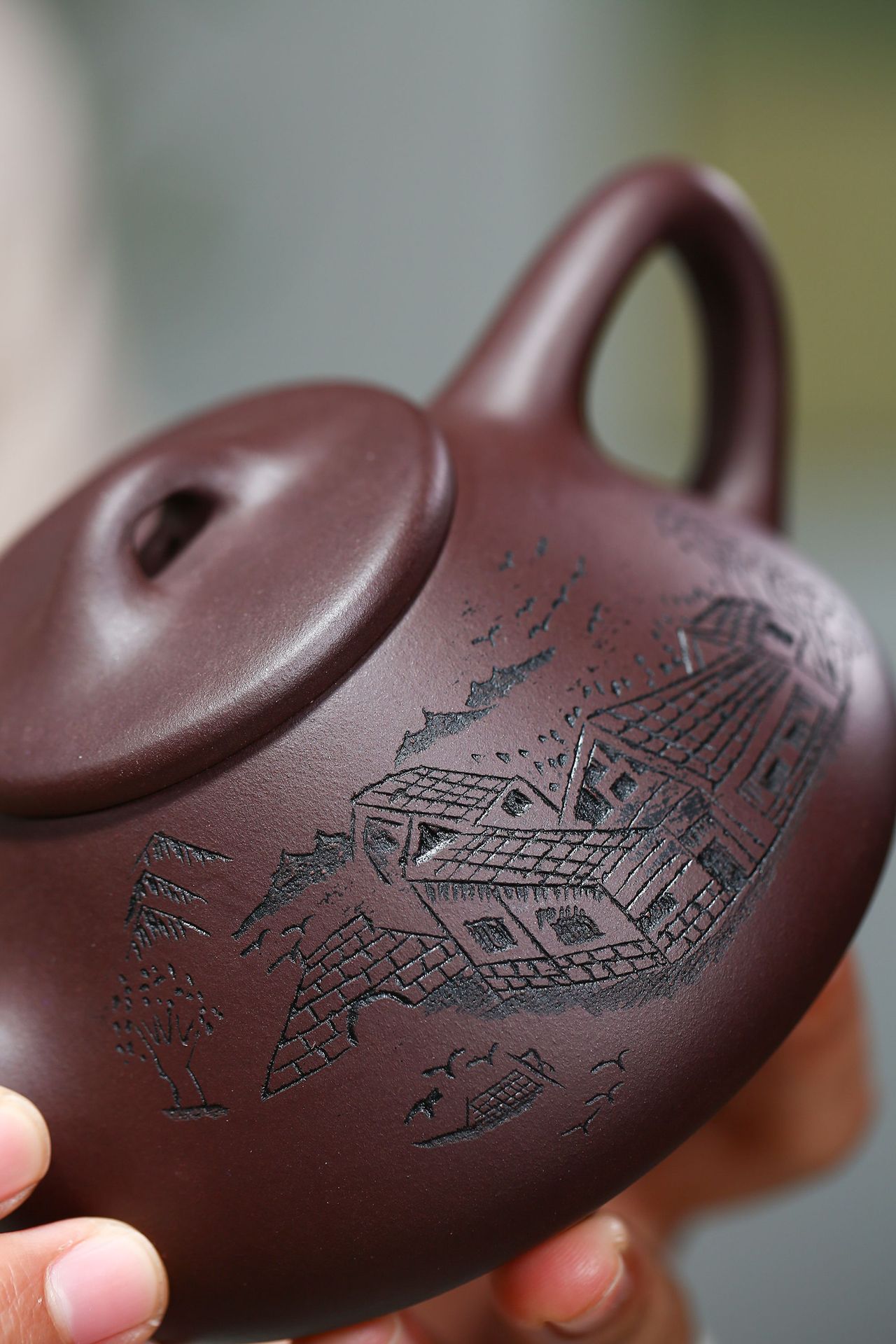 新品上市宜兴紫砂壶手工制作刻绘江南水乡子冶石瓢批发定制泡茶壶