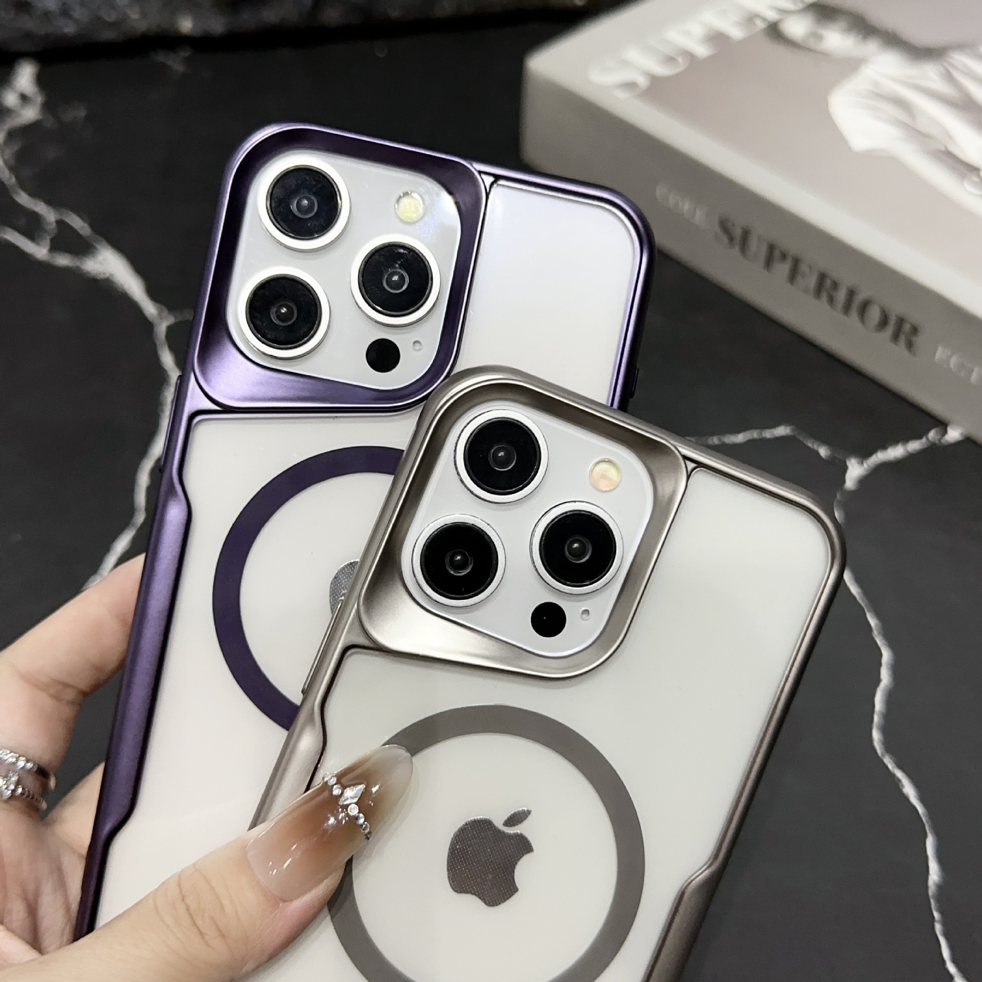 适用于iPhone15Promax刀锋哑光电镀磁吸手机壳保护套13苹果14plus