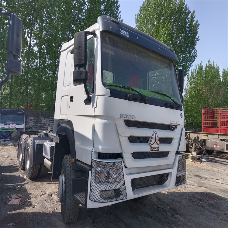 出口型二手豪沃牵引车6x4牵引车头371马力拖车头-阿里巴巴