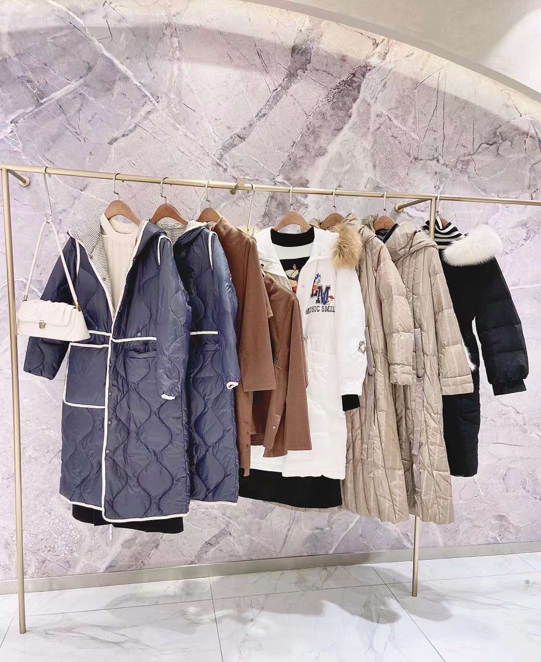 法国一线知名品牌谷邦22款冬装 l 品牌折扣女装淘宝直播货源走份