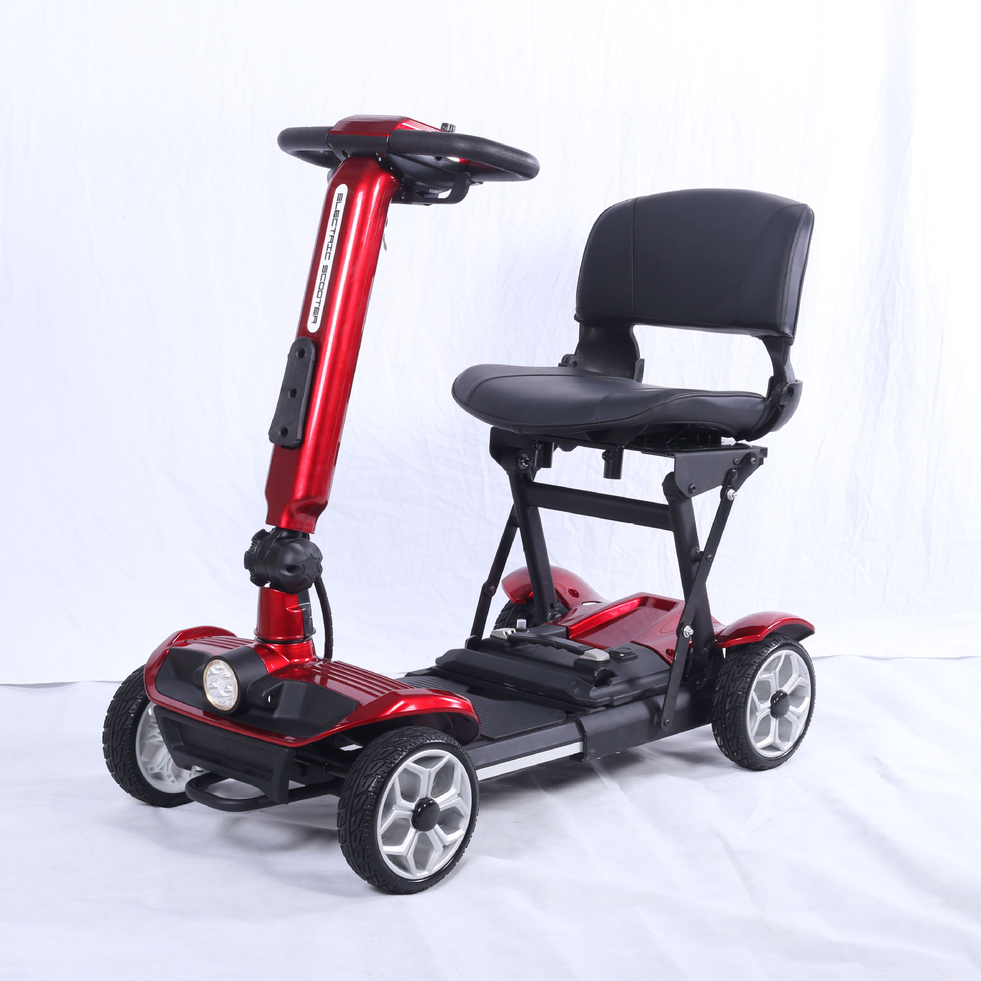 锂电老年代步车安全折叠三轮残疾电动车老人代步四轮助力车电瓶车
