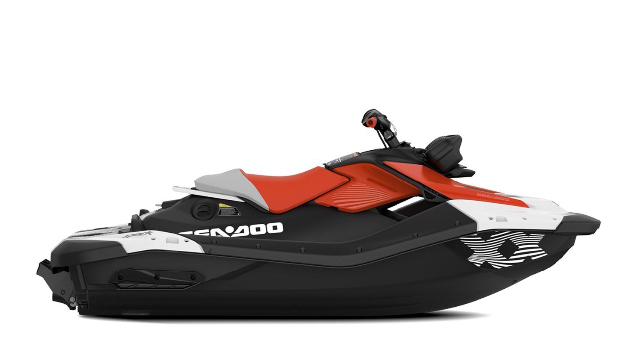 北极天庞巴迪brp2024款gti 130 亮白色 薄荷绿海上水上高速摩托艇