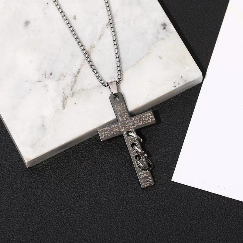 Amazon Hot European and American Cross Necklace High-Grade Non-Collision All-Match Clavicle Chain Factory in Stock Wholesale