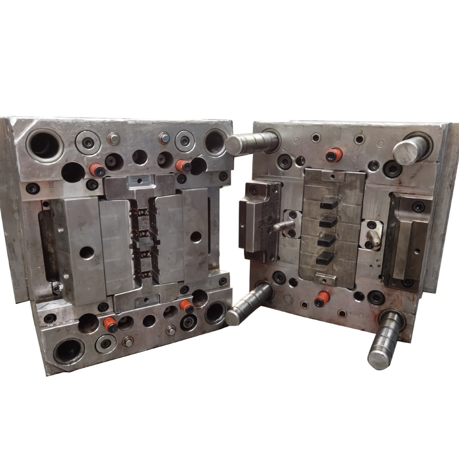 电子烟雾器电子雾化器电子油仓油杯套料模具注塑源头厂家