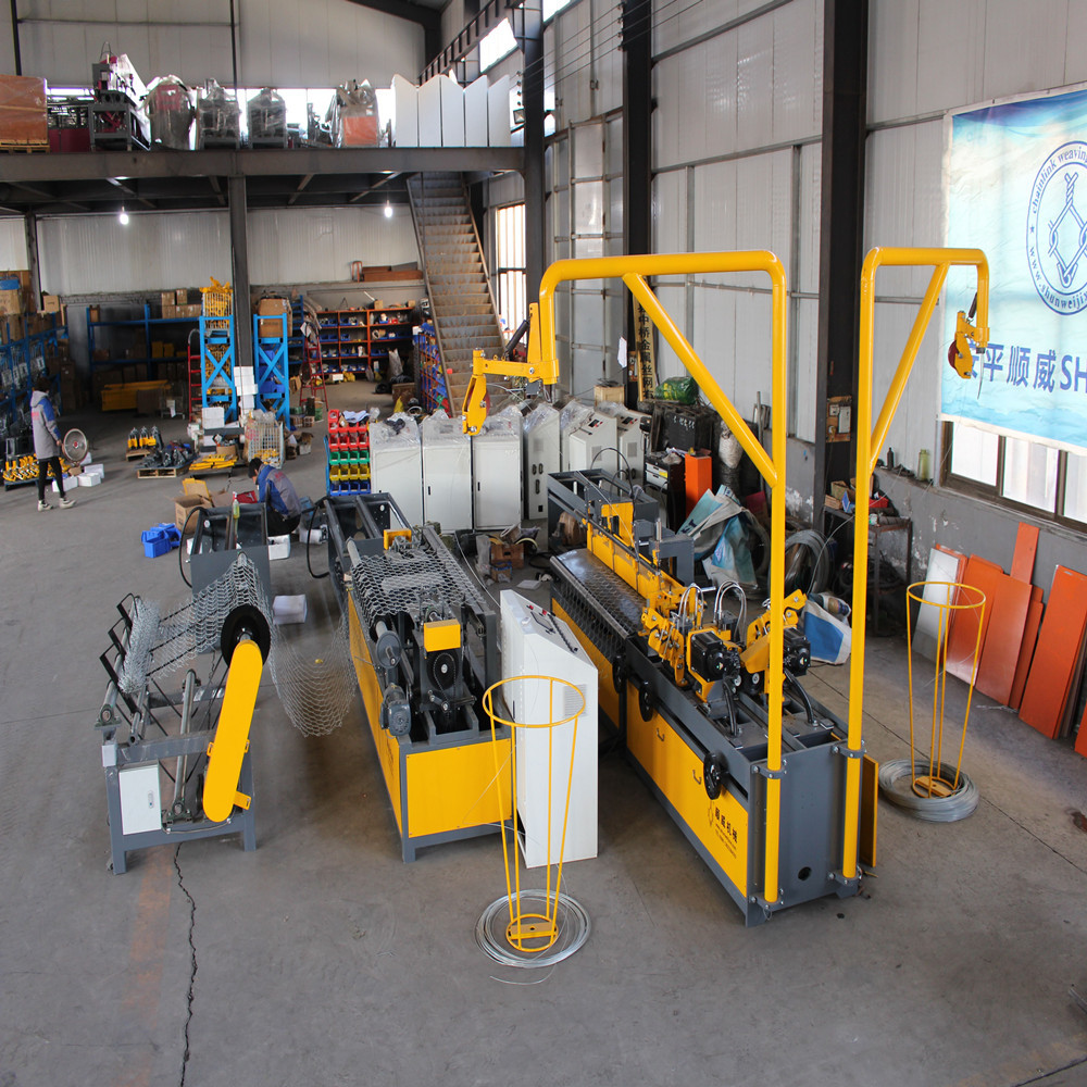 新型双丝双模 自动勾花网机 勾花网机械 包塑菱形网机工厂