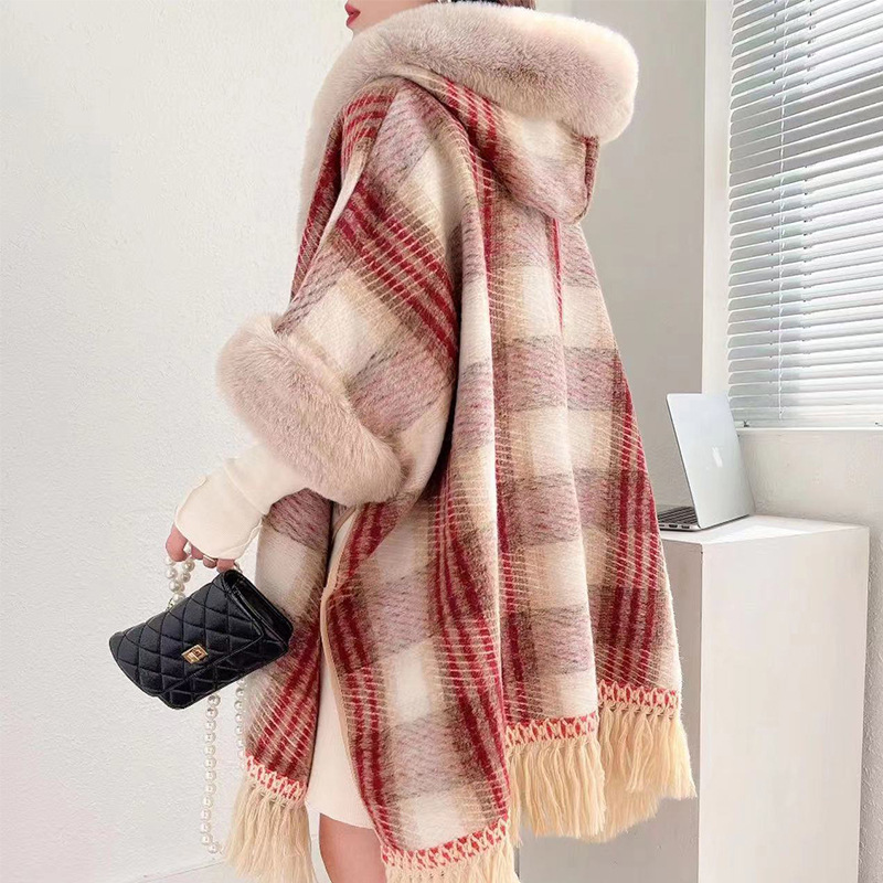 Autumn and Winter New Elegant Hooded Tassel Cape and Shawl Large Size Women‘s Cardigan Plaid Knitted plus Fluff Woolen Coat