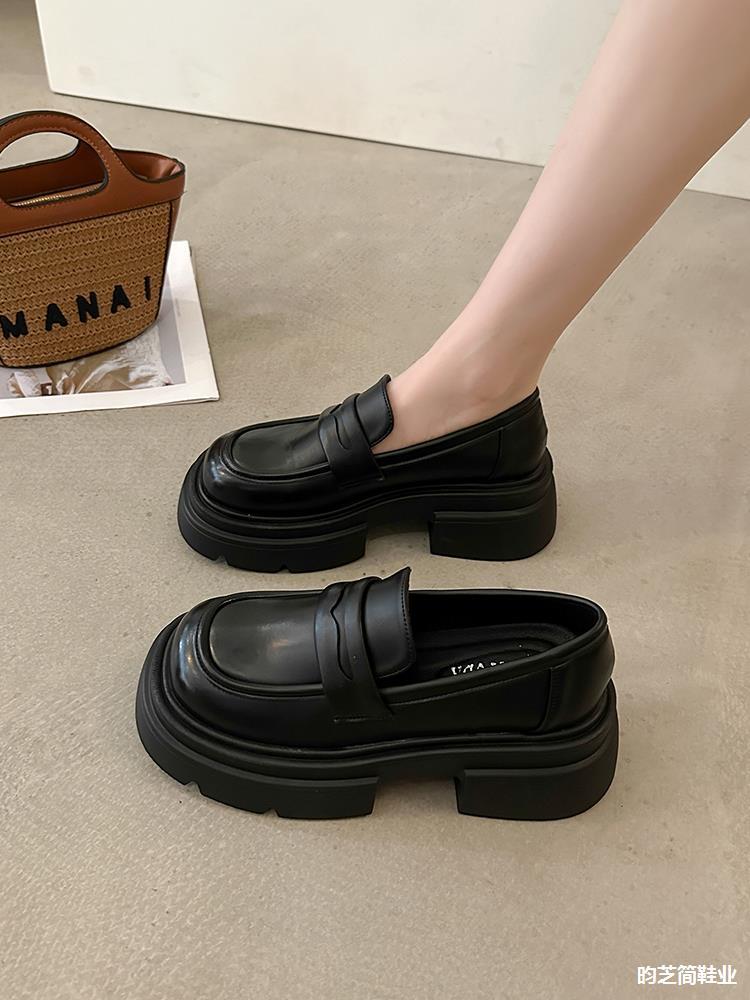 英伦风小皮鞋女2023新款春秋爆款黑色鞋子女鞋厚底粗跟单鞋乐福鞋