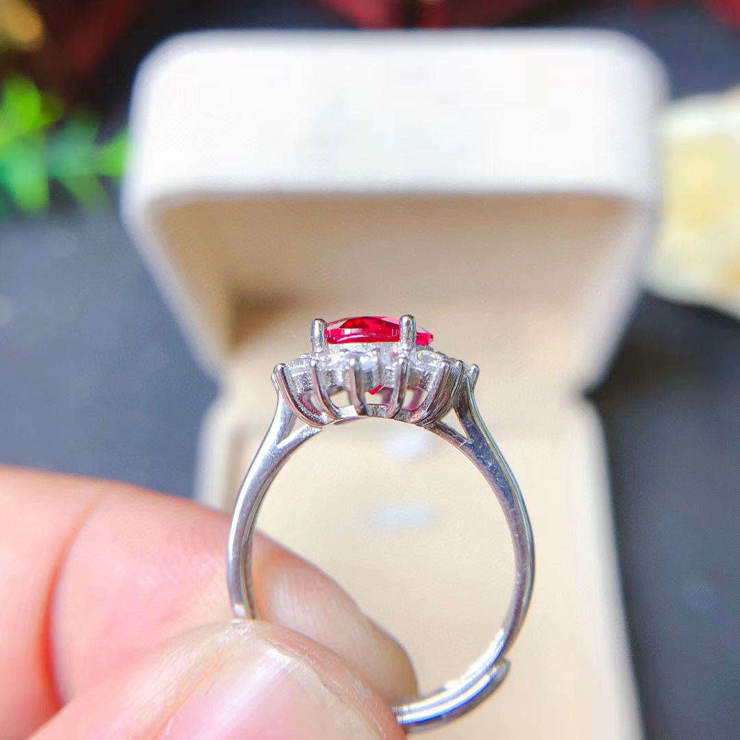 s925银镶红刚玉戒指女士戒指搭配合红刚玉石送礼优选跨境外贸批发