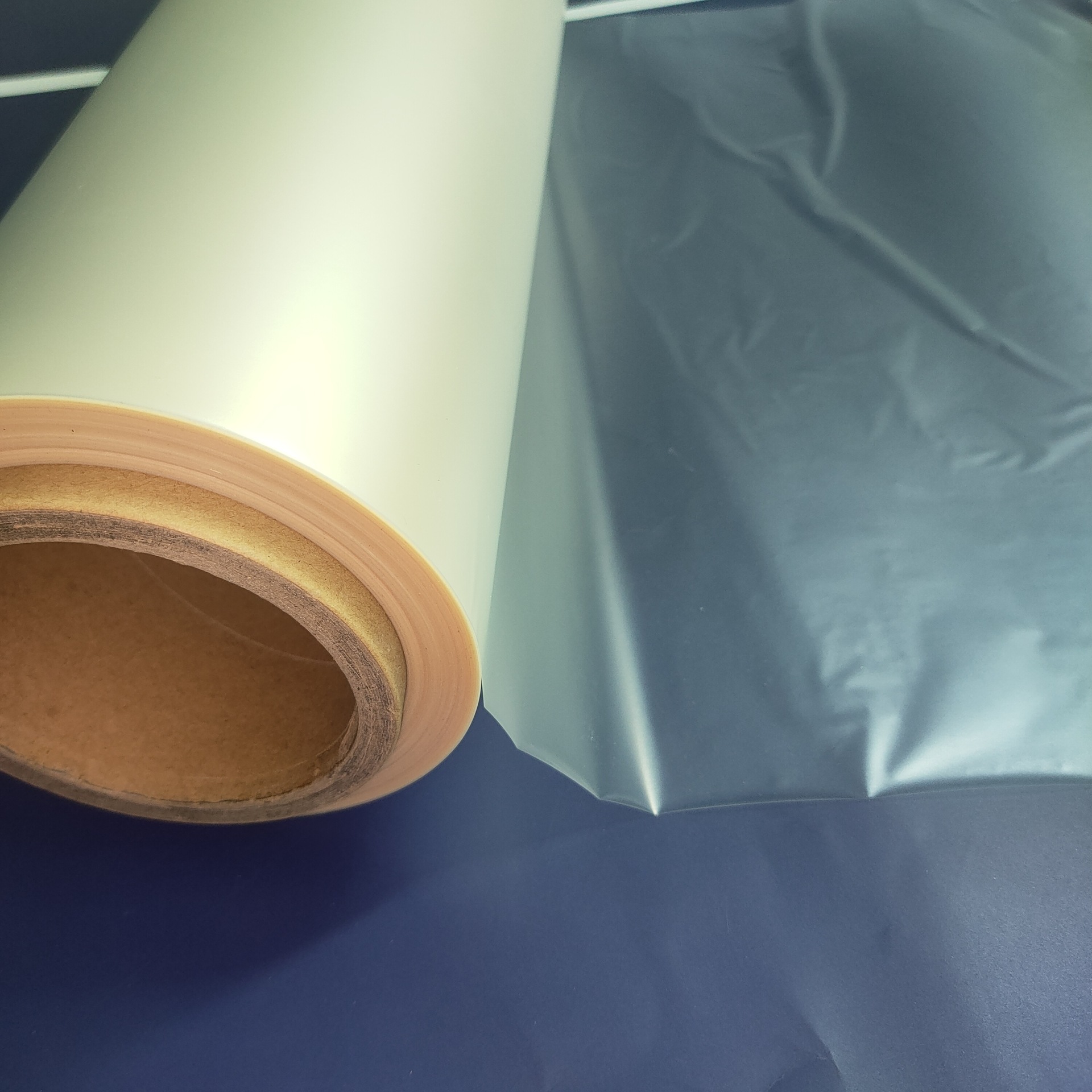 bopp预涂防刮哑膜 防水防潮防刮膜 支持来料生产厚度18u19u21u28u