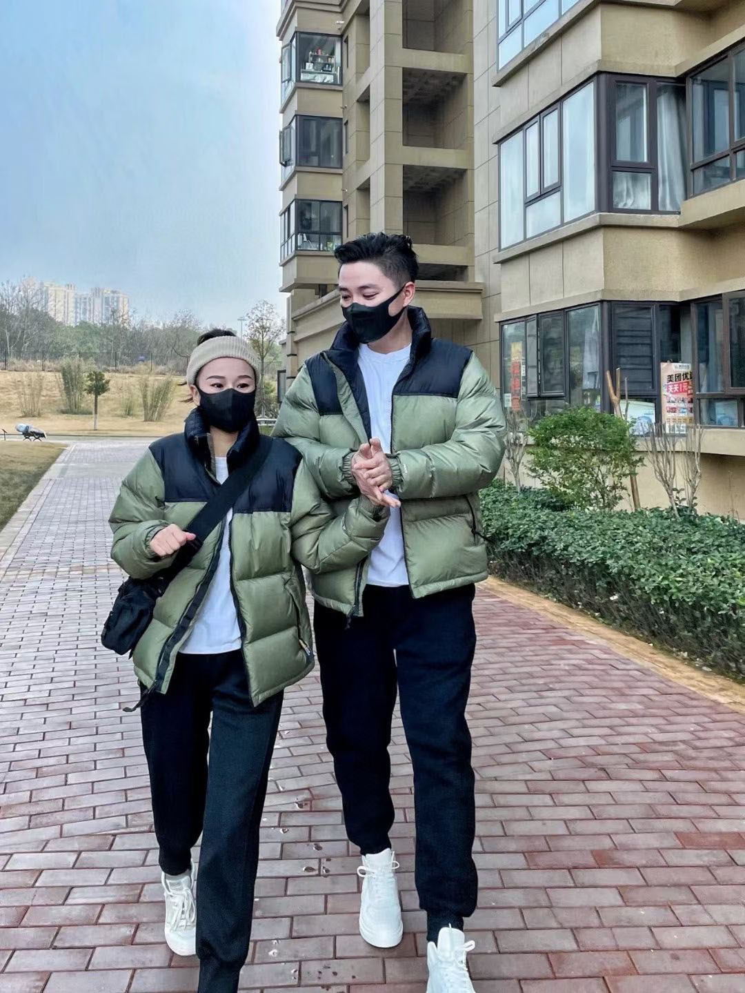 1996 Couple's Same Style Fashion Color Contrast down Jacket Korean Style Men's and Women's Outdoor All-Matching Sports Casual Jacket Winter Short