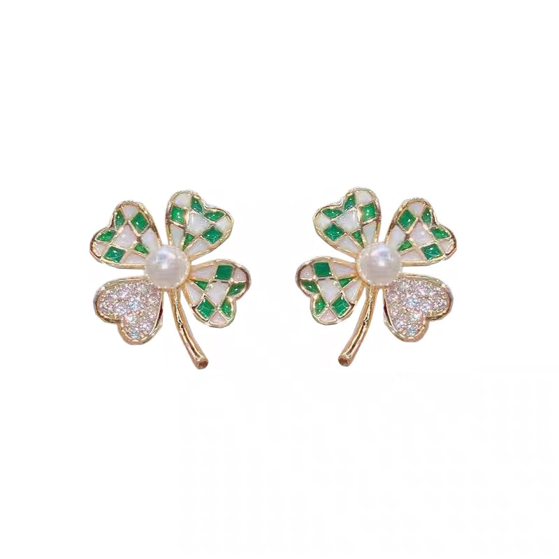 Pearl Lucky Flower Silver Stud Earrings Women's Exquisite Petite Earrings Light Luxury High-End Sense New Earrings