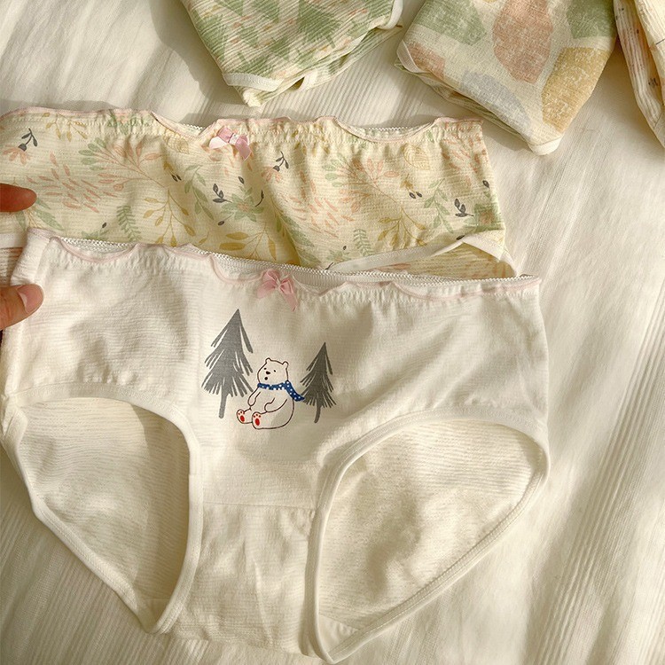 内裤女大白熊甜美可爱日系少女纯棉学生女士新款中腰卡通三角全棉