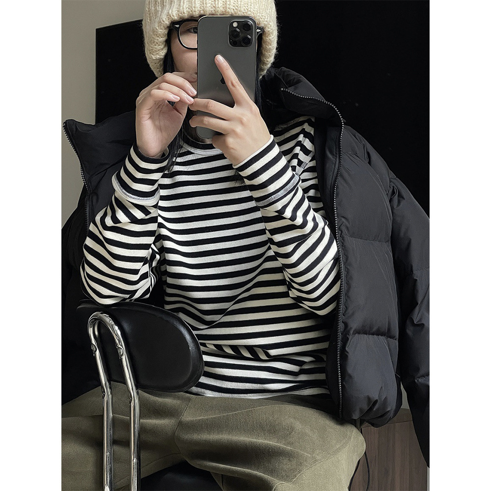 冬季新款韩版休闲慵懒黑白条纹t恤加厚磨毛感宽松内搭叠穿上衣女