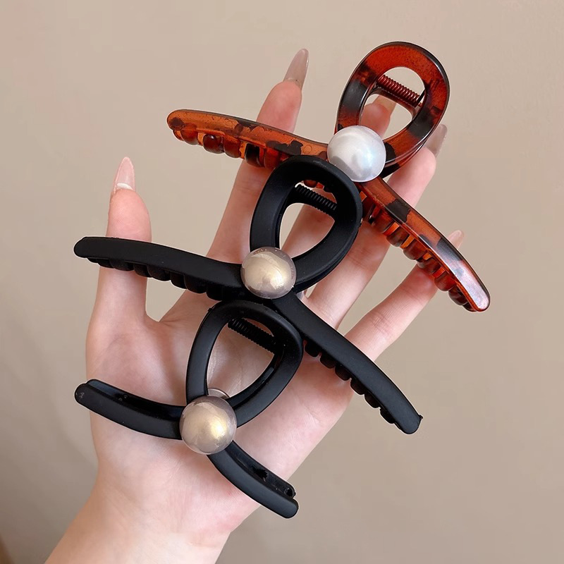 磨砂亚克力抓夹女圆珠发夹后脑勺盘发鲨鱼夹大号发抓头发夹子头饰