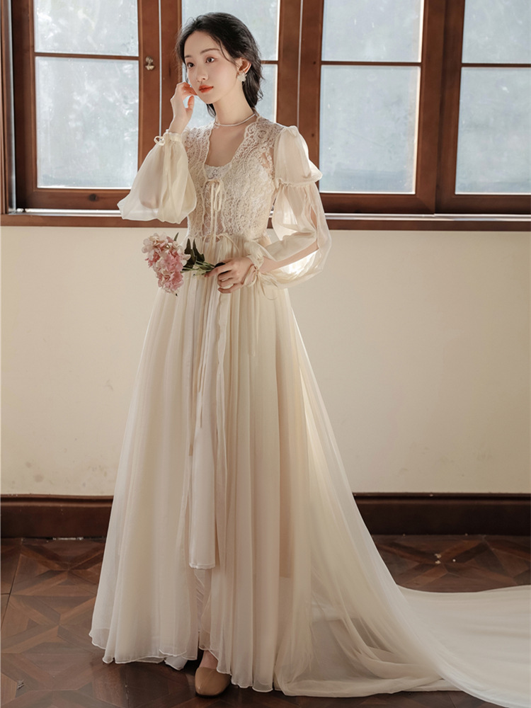 晨袍女新娘轻婚纱仙气长裙2024新款年会礼服轻奢感在逃公主裙