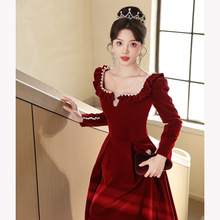 敬酒服红色女秋冬新娘高级感法式结婚日常可穿订婚晚礼服2024新款