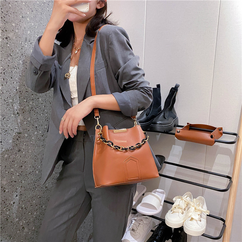 Women's Bag 2021 Spring New Fashion Korean Style Pure Color Bucket Bag Western Style Chain Shoulder Messenger Bag