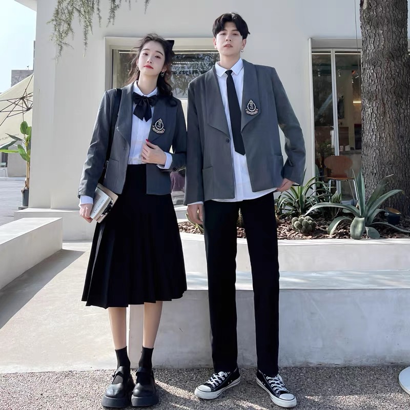 贵族学校校服男