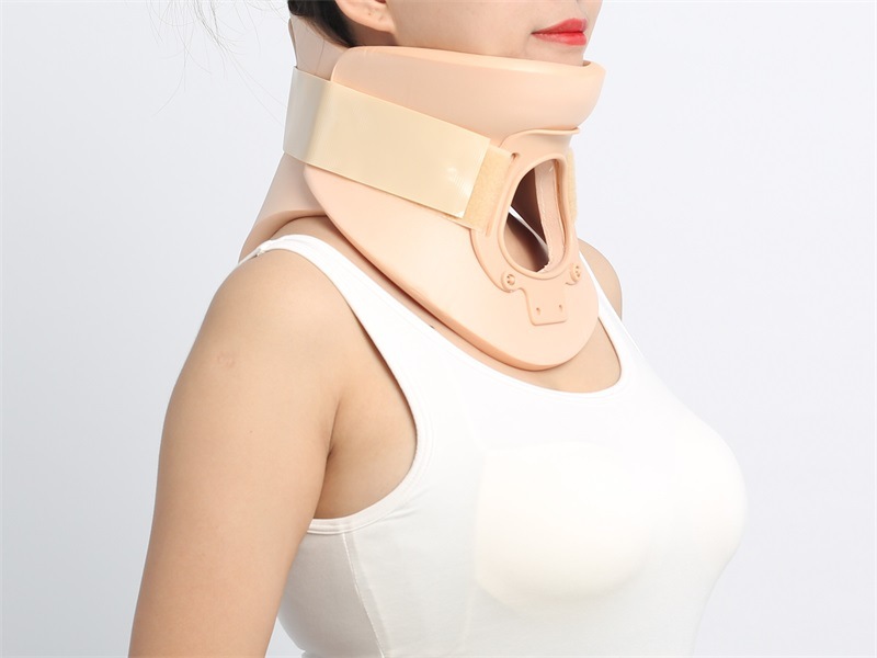 费城颈托高分子护颈急救颈托颈椎牵引器颈部固定支具分体泡沫颈托