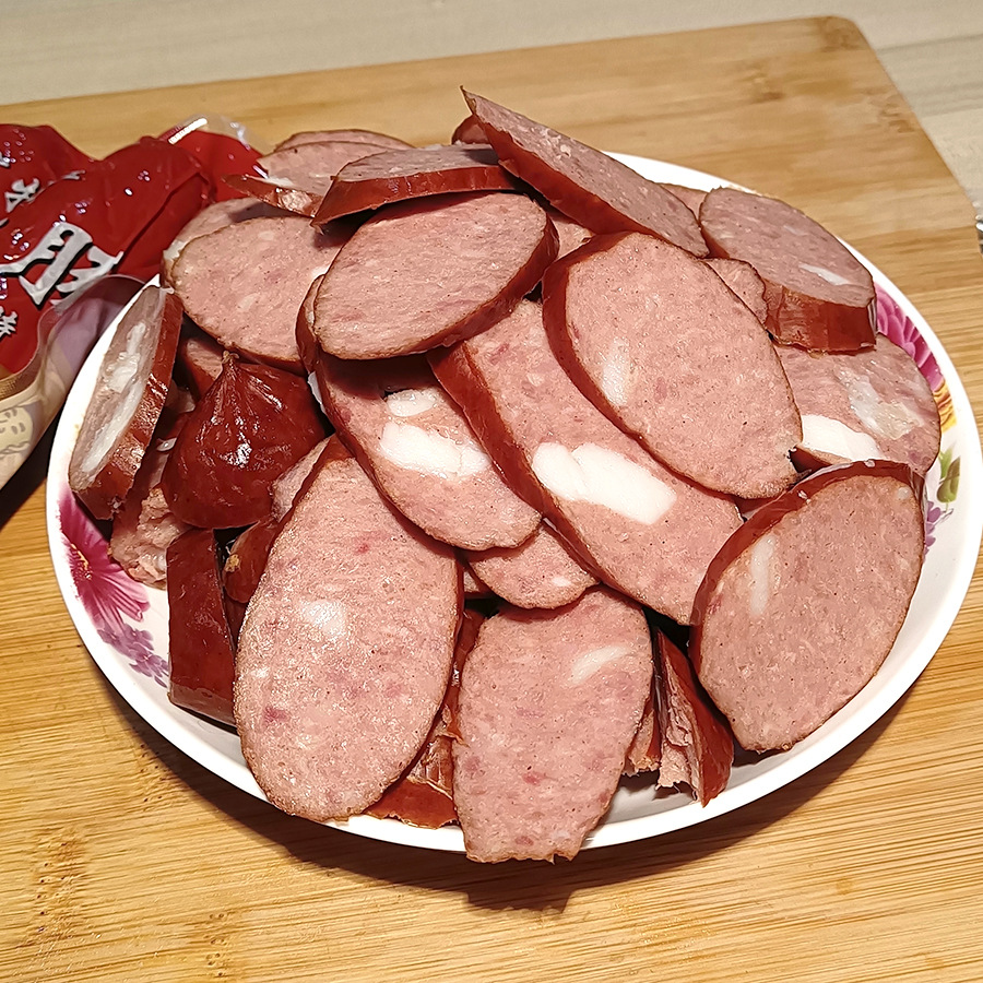 哈尔滨红肠农大食品东北特产老式熟食猪肉烟熏蒜香开袋即食