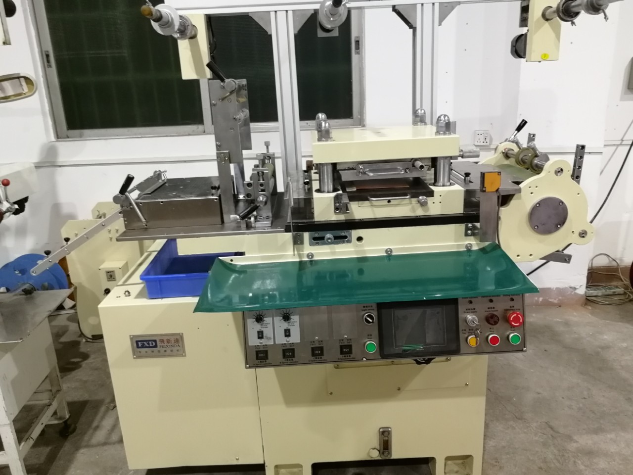 模切机,坤轮,飞新达,双座模切机,销售和回收,维修,配件改装