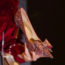红色高跟鞋女2023年新款尖头细跟高级感亮片蝴蝶结秀禾服新娘婚鞋
