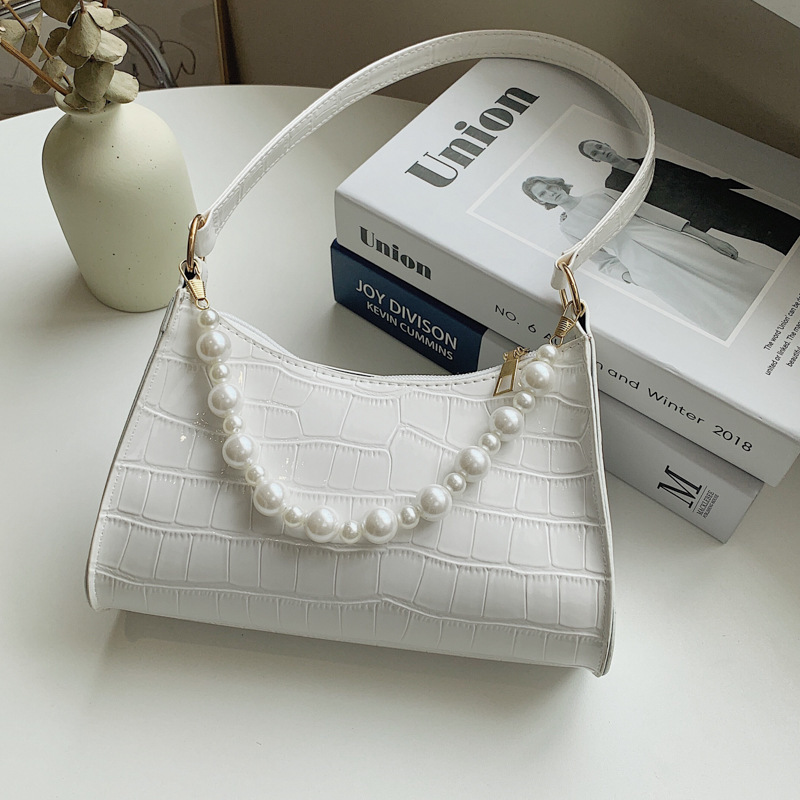 2021 New Underarm Bag Shoulder Bag Female Pearl Bag Female Summer French Simplicity Bag Female Leisure Sense Internet Celebrity