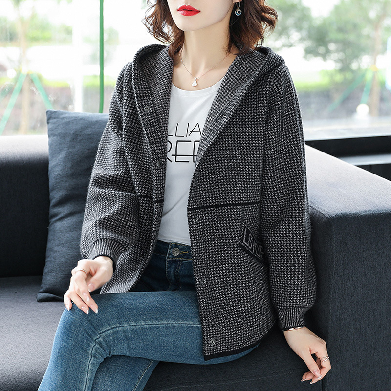 中老年女装连帽毛呢妈妈秋冬厚短款外套夹克衫4050岁洋气质上衣春