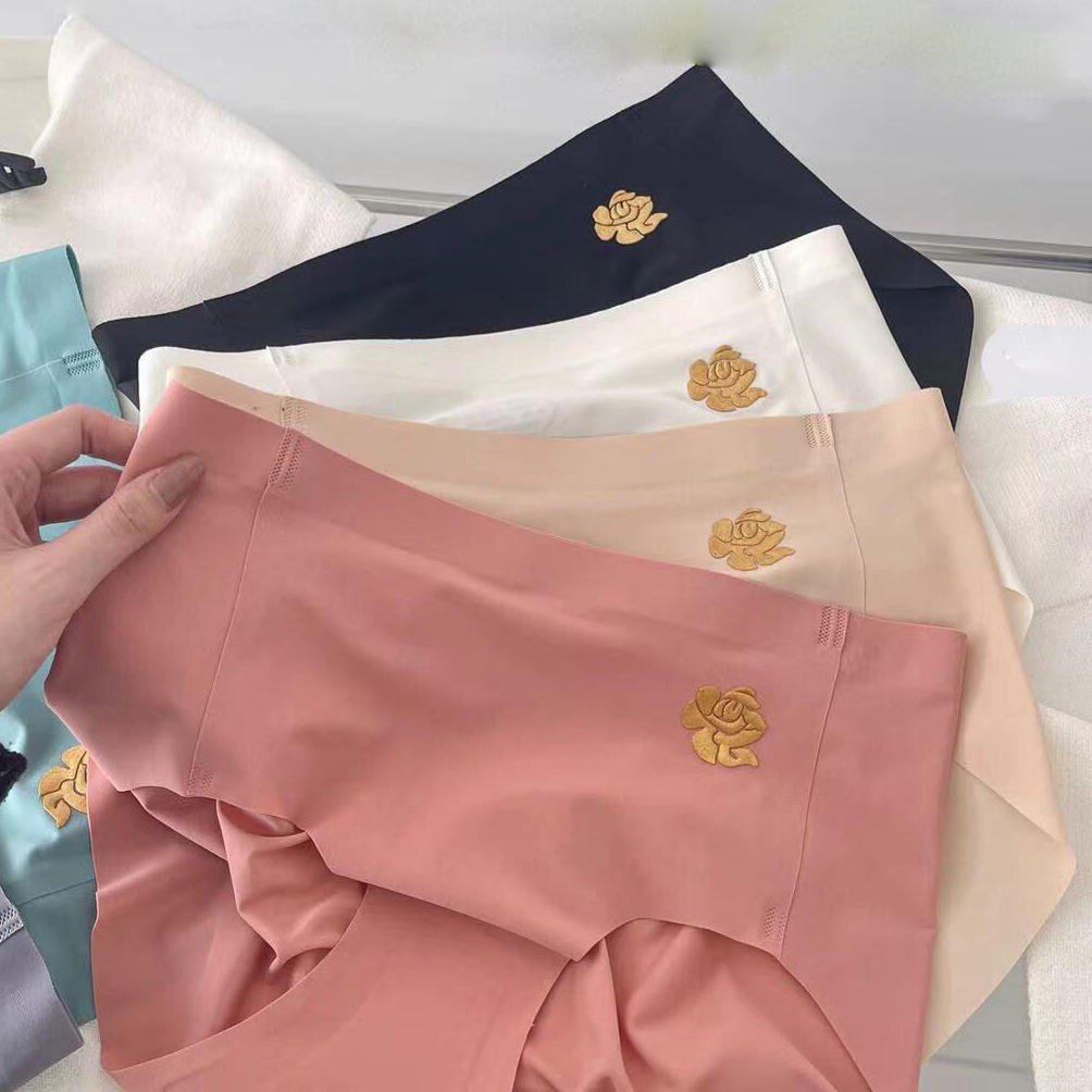 无痕乳胶润肤内裤女性感冰丝一片式蜜桃臀高腰提臀三角裤夏季批发