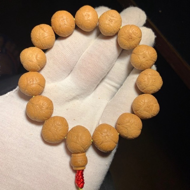 严选正眼尼泊尔木瓜四星麒麟眼手串16.5mm 变异大凤眼文玩菩提籽