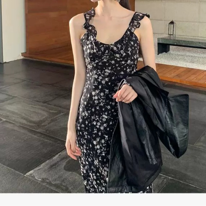 春天里 气质长款碎花吊带裙时尚法式春夏女装连衣裙-阿里巴巴