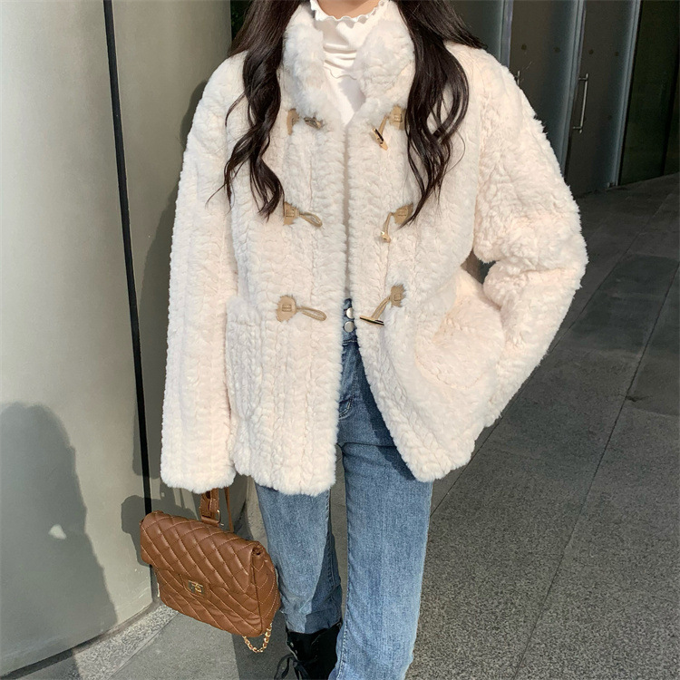 Milky White Classic Style Horn Button Autumn and Winter Lamb Wool Coat Women's New High Sense Petite Cotton-Padded Coat Design Sense