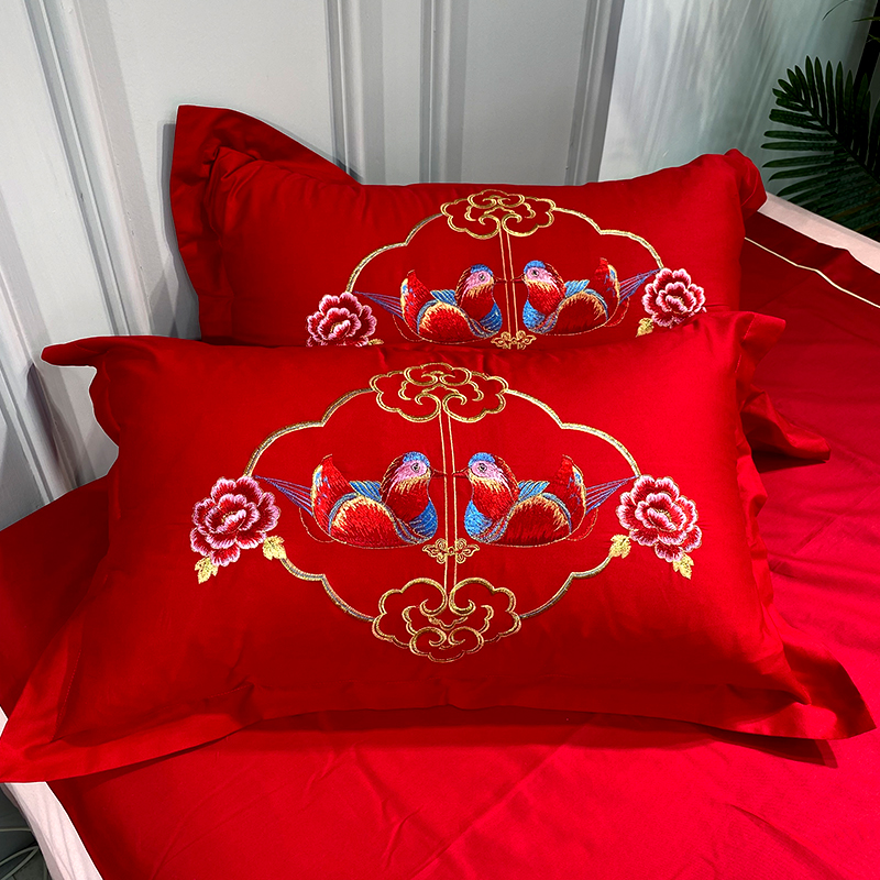 枕套 大红色贡缎刺绣枕头结婚床上用品 一对装鸳鸯 48*74cm-阿里巴巴