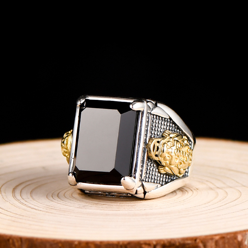 复古金色貔貅戒指男士潮防黑玛瑙石霸气个性国潮风宽面食指环开口