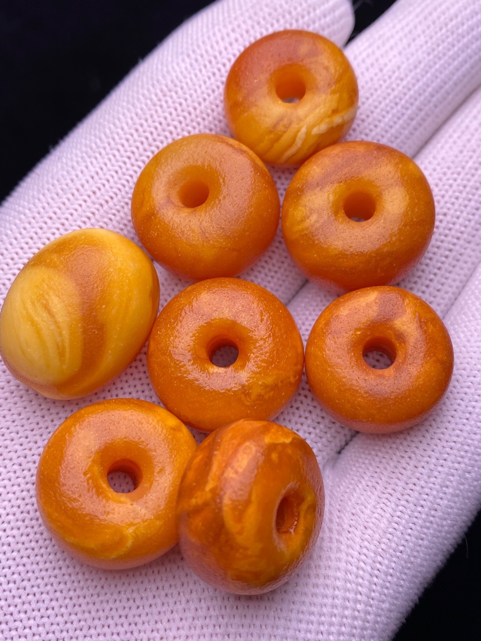 纯天然蜜蜡 西亚回流老蜡 枣珠,平安扣 蜡质浓郁 风化纹明显