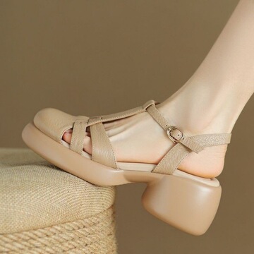 跨境罗马凉鞋女夏季2024新款百搭复古小个子粗跟厚底一字带高跟鞋