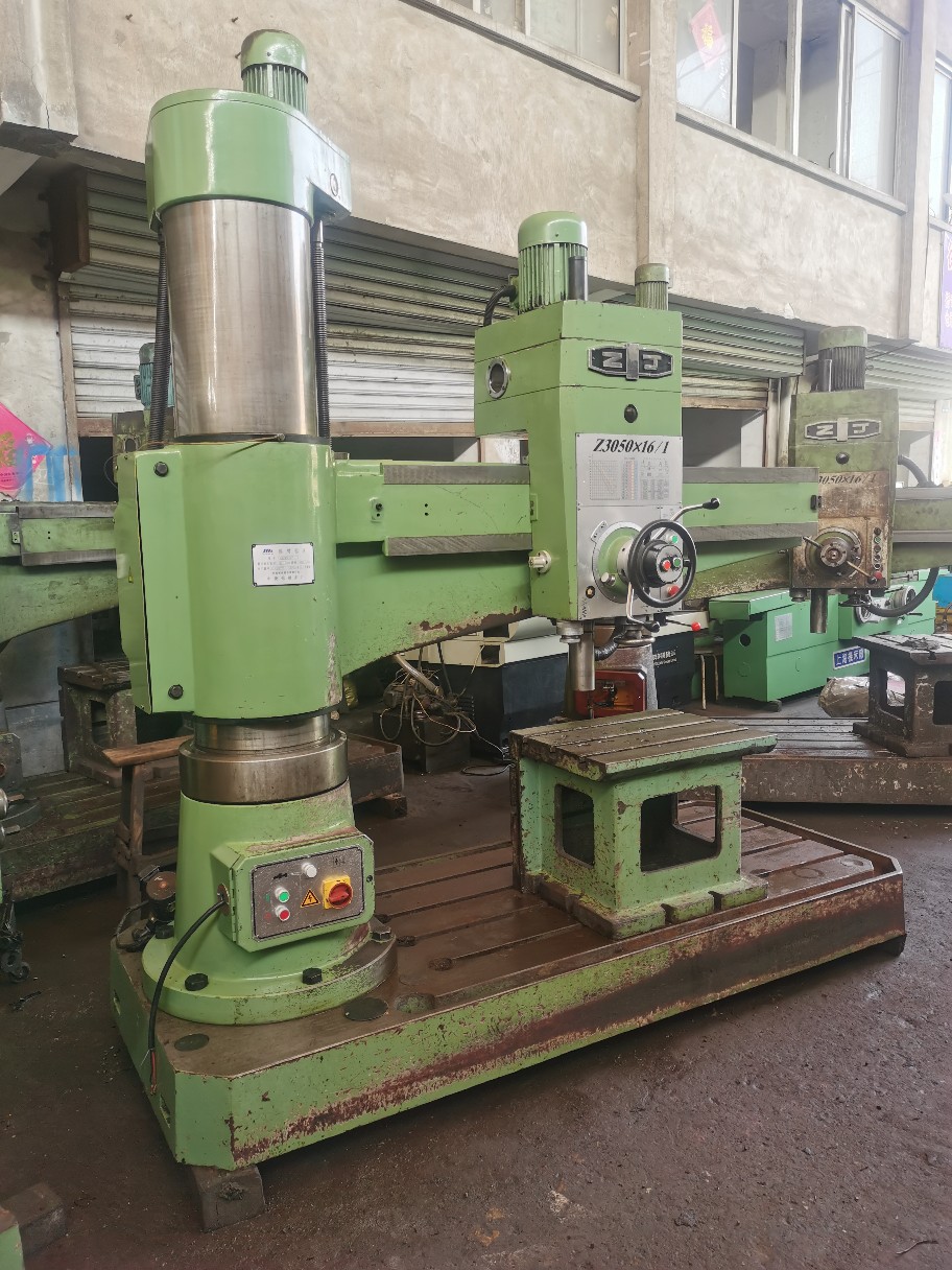 中捷z3050二手旧摇臂钻床