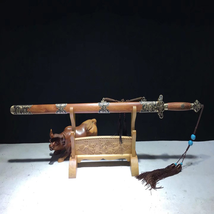 牡丹花龙泉宝剑