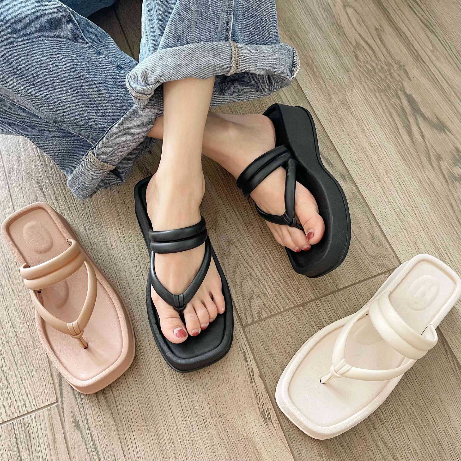 厚底女士新款凉鞋夏韩版外穿抖音同款时尚少女心小熊拖鞋代发跨境