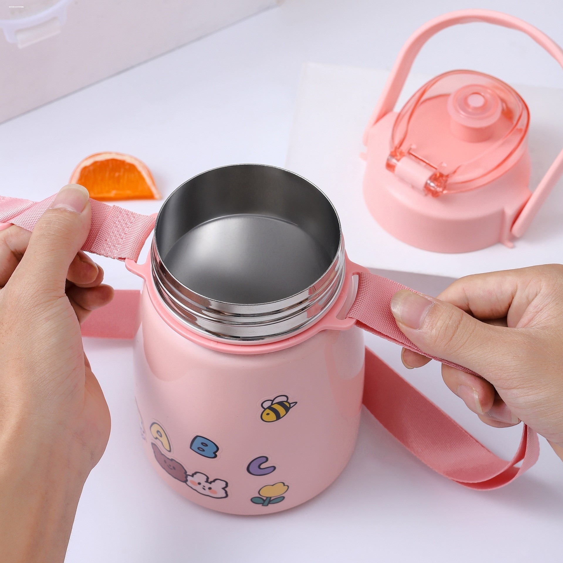 水杯背带绳子斜挎保温杯套儿童吸管奶瓶壶卡扣大肚杯挂绳通用