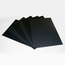 直供250克吊牌单面黑卡纸 礼品盒黑卡纸 DIY相册美术黑卡纸可裁切