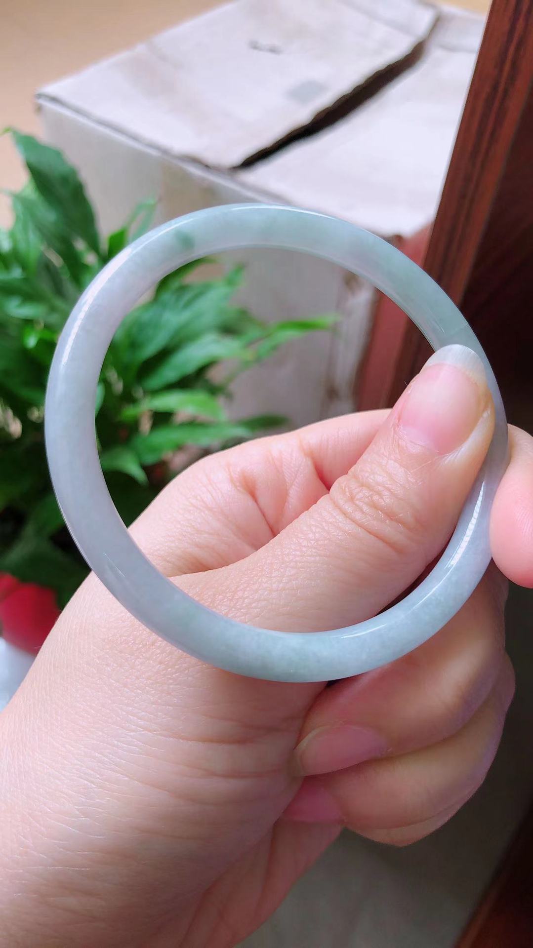 缅甸a货天然翡翠 58圈好种春彩细圆条a货翡翠手镯 2204043034