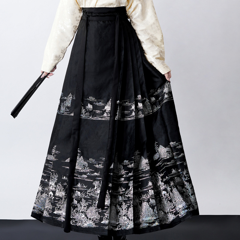 Adult Hanfu Woven Gold Woven Silver Precision Satin Black Imitation Snail Horse-Face Skirt Daily Commuting Hanfu Ming Spring and Autumn