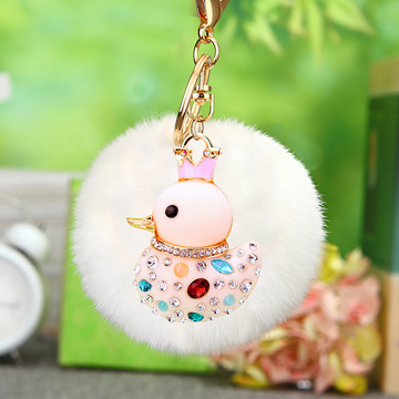 可爱小鸭子毛绒汽车钥匙扣金属可爱女包挂件钥匙链圈卡通黄鸭礼品