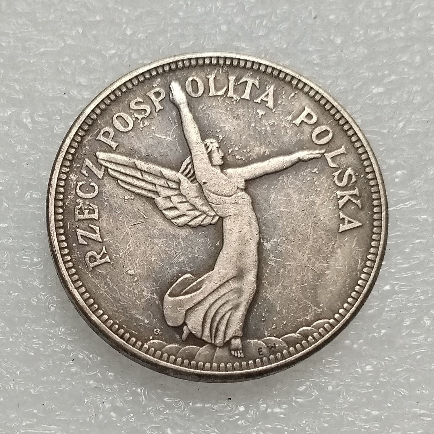 厂价直销银元波兰5兹罗提1927-1932 镀银外国复制纪念币约33mm