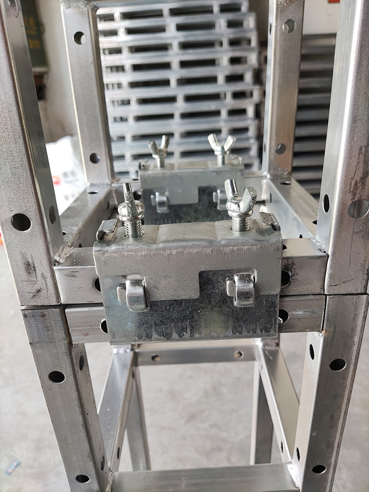 厂家批发桁架卡扣热镀锌方管衍架夹子快速安装卡子搭建行架连接件