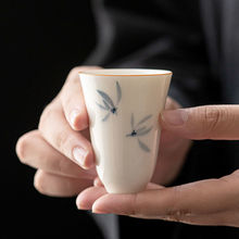 纯手绘兰花茶杯单杯聚香杯薄胎主人杯创意茶杯陶瓷功夫茶具茶盏